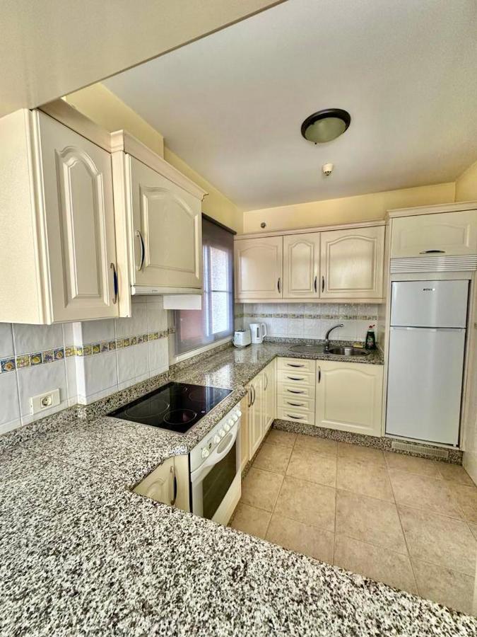 Sunny Apartment & Heated Pool Los Cristianos  Zewnętrze zdjęcie